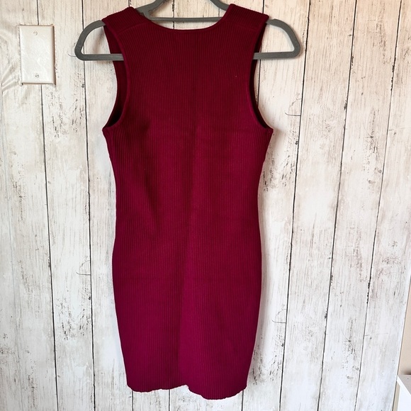 House of Harlow 1960 sleeveless Sweater Dress Small/Petite - Picture 2 of 8